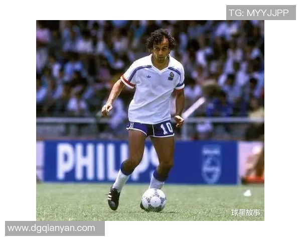 课本中那些闪耀的足球明星与他们的传奇故事