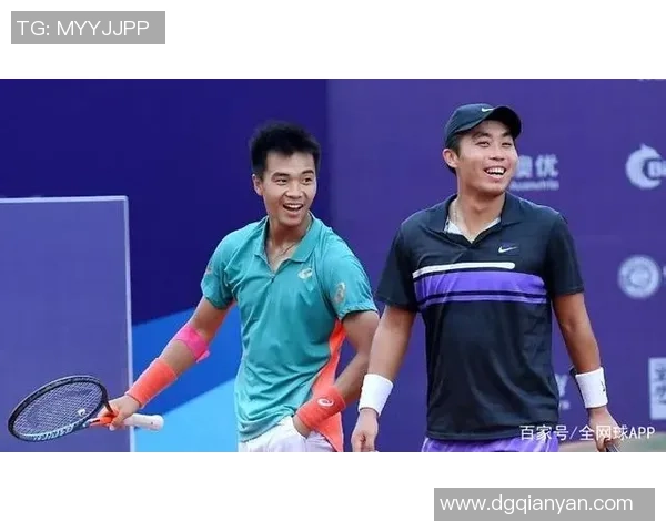 赛后分析:上海网球队与广州网球队的默契配合与战术探讨 赛后分析:上海网球队与广州网球队的默契配合与战术探讨