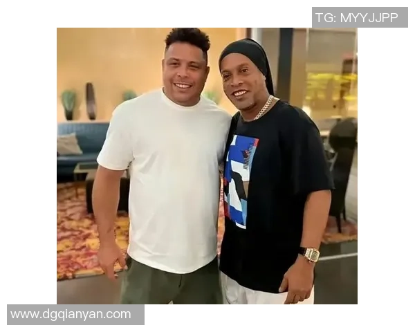 足球明星小罗现状揭秘:从辉煌岁月到如今的生活与挑战 足球明星小罗现状揭秘:从辉煌岁月到如今的生活与挑战