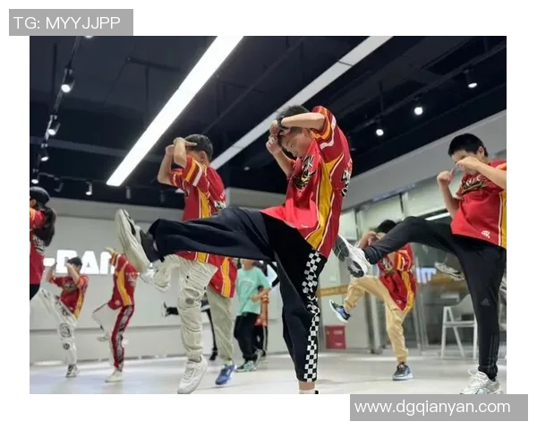 热议街舞：成都街舞队的力量变革